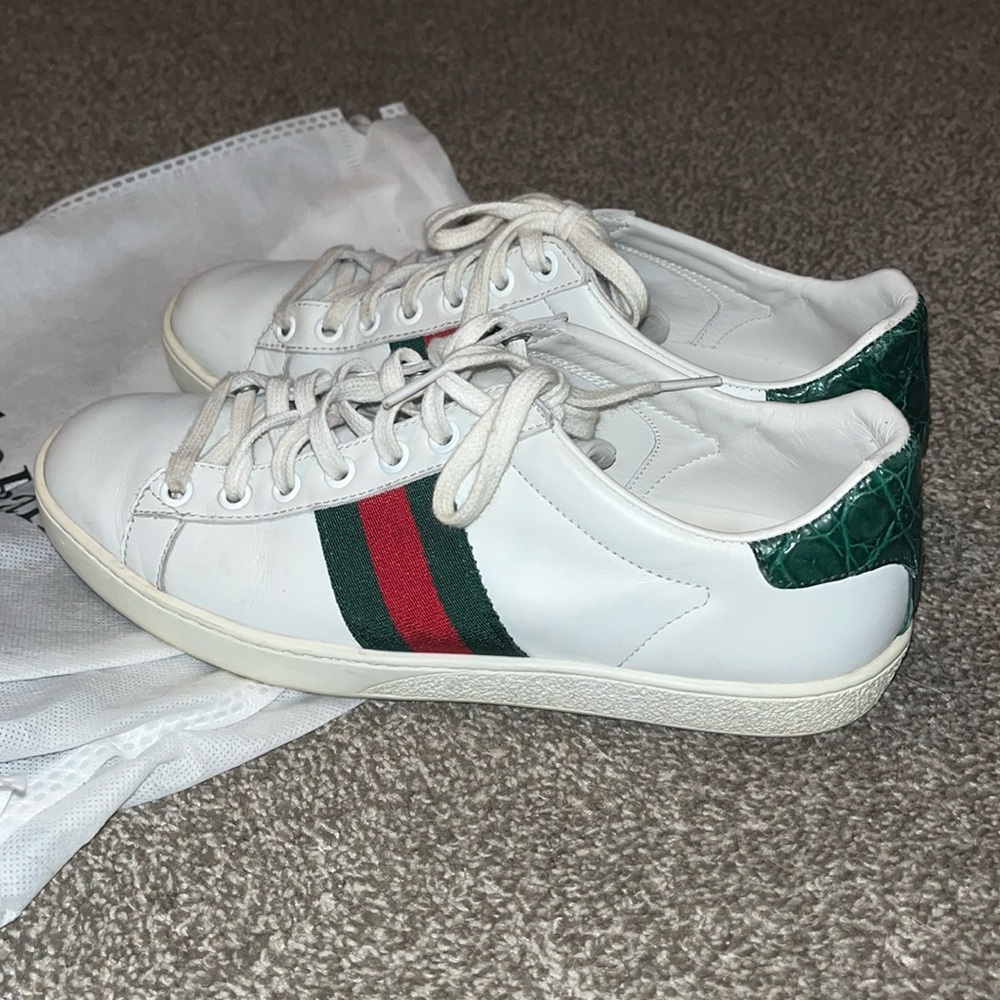 Gucci Ace Classic Women’s Sneakers